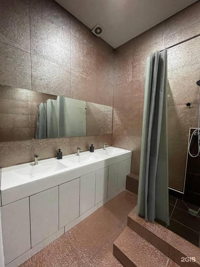 Flats Hostel Астана Экстерьер фото